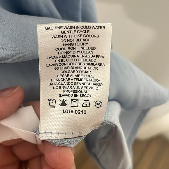 Hilary Radley Light Blue Front Pintuck Sleeveless V Neck Tank Top Size XL - Picture 5 of 7